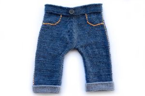 Instrucciones de tejido de pantalones para bebe a palillos