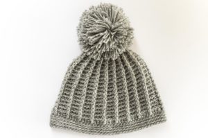 Gorro a crochet punto relieve, patrón de tejido